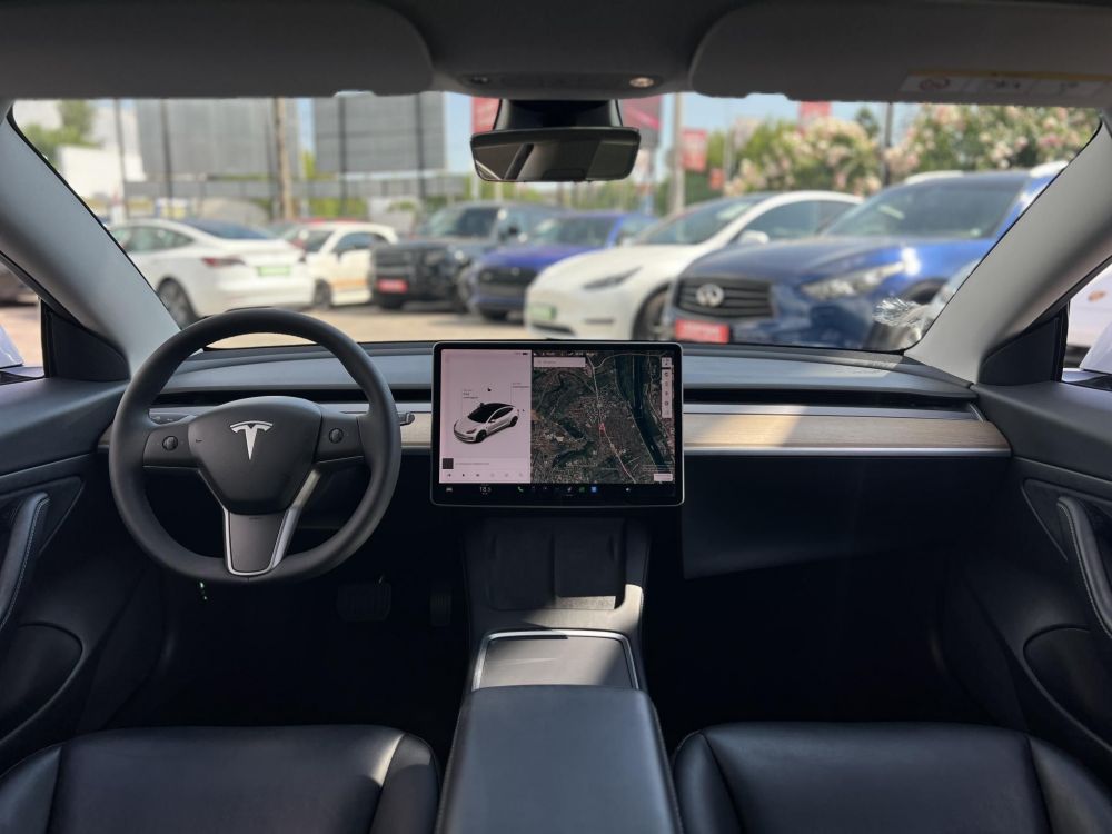 TESLA MODEL 3 Standard Range Plus Aut 62e km. hőszivattyú. garanciális!