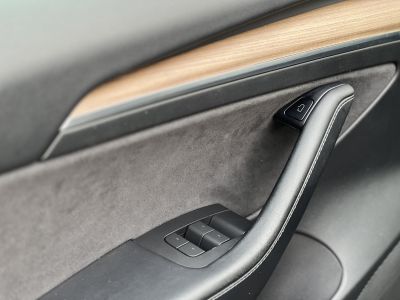 TESLA MODEL 3 Long Range AWD (Automata) mátrix LED. garanciális. hőszivattyú. premium hifi. 500km-es hatótáv!