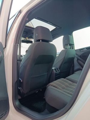 VOLKSWAGEN GOLF VI 2.0 TSI GTI 210le. Napfénytető Klíma GTI felnik Kockás belső!