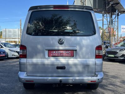VOLKSWAGEN TRANSPORTER 2.5 TDI Mixto 'D.kab' AXE motorkód. vonóhorog. klíma. tetőcsomagtartó. 2 gyári kulcs!