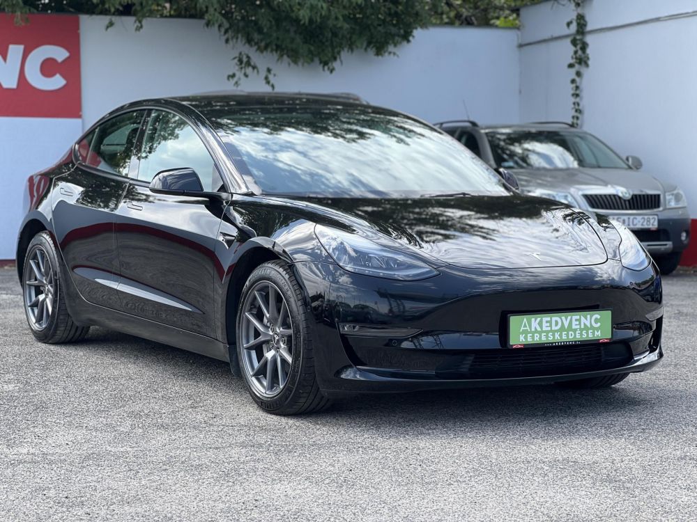 TESLA MODEL 3 Long Range AWD (Automata) 47e km. mátrix LED. hőszivattyú. AMD Ryzen. garanciális!