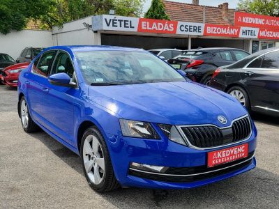 SKODA OCTAVIA 1.5 TSI ACT Style 96e km. M.o.-i. 1.tul. Digitklíma Távtartó Tempomat Ülés és szélvédőfűtés Blueto