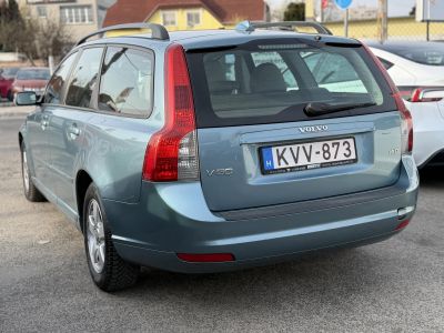 VOLVO V50 1.6 D Momentum Magyarországi. friss műszaki vizsga. vezérlés cserélve!