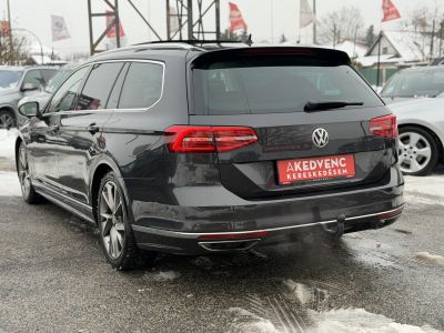 VOLKSWAGEN PASSAT VIII Variant 2.0 TSI BMT Highline 4Motion DSG R-line 280LE. Magyarországi. 115e km. Téli-nyári kerék garnitúra!