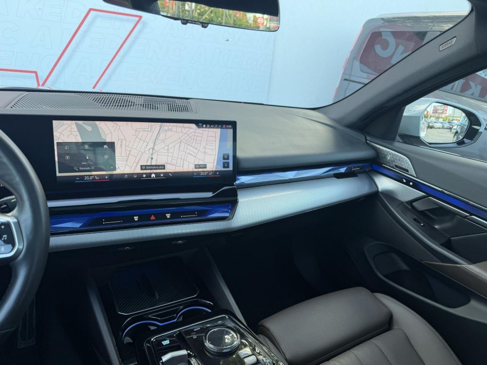 BMW I5 eDrive40 81,2kWh M-sport. Bowers & Wilkins. panorámatető. újszerű állapot!