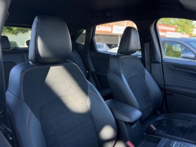 FORD KUGA 2.5 PHEV ST-Line CVT ST-line
