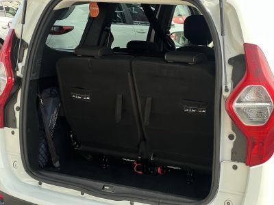 DACIA LODGY 1.6 SCe Ambiance (7 személyes ) Magyarországi. Gyári fényezés. Végig vezetett szervizkönyv!