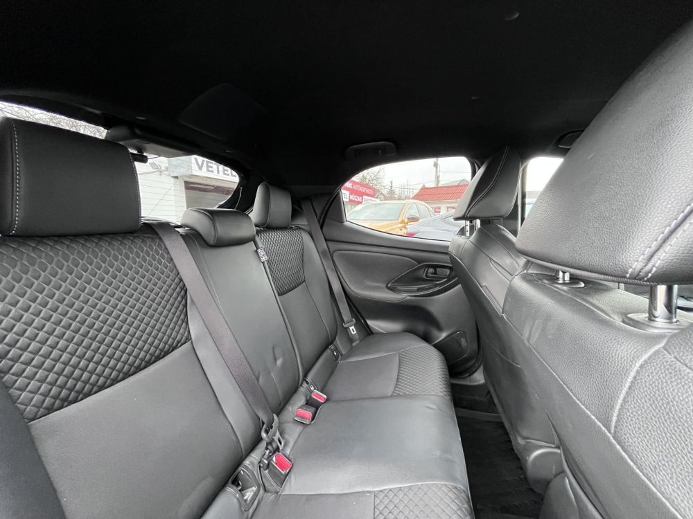 TOYOTA YARIS 1.5 VVT-i Selection Style Magyar. 109e km Kamera Digit Bőr
