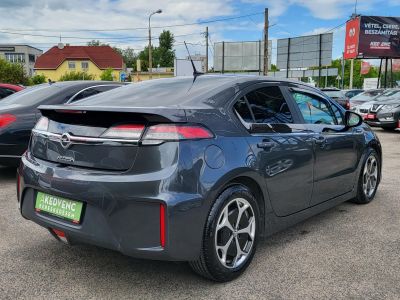 OPEL AMPERA E-Pioneer (Automata) Nagyszerviz után! Magasan felszerelt!