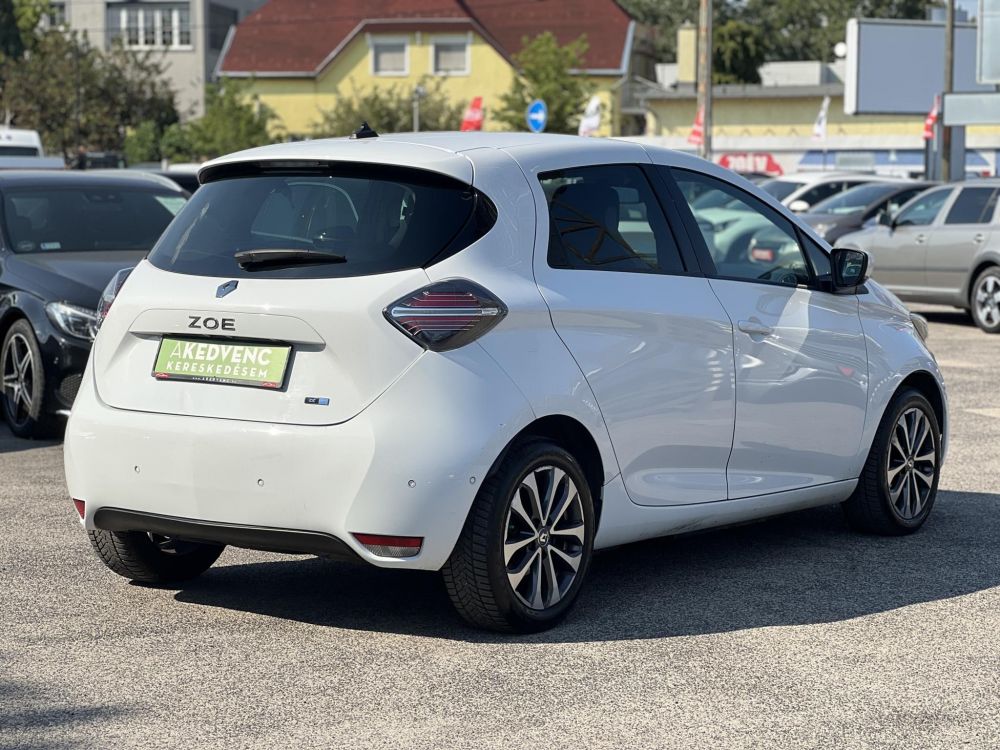 RENAULT ZOE Z.E. R135 52 kWh Intens (Automata) 119e km. 350+ km hatótáv