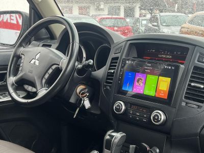 MITSUBISHI PAJERO 3.2 DI-D Instyle Navi (Automata) Xenon Bőr belső 7 személyes Tempomat Bluetooth Navi