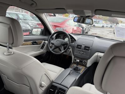 MERCEDES-BENZ C 200 T CDI Avantgarde 146e km. faberakás. világos belső!