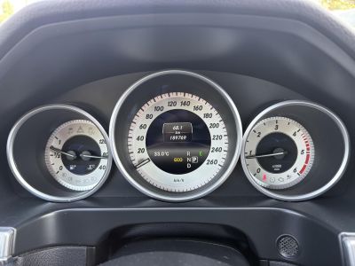 MERCEDES-BENZ E 220 BlueTEC (BlueEFFICIENCY) Avantgarde 9G-TRONIC Klíma Tempomat Bluetooth Parkradar El.ablak AMG-Pack!