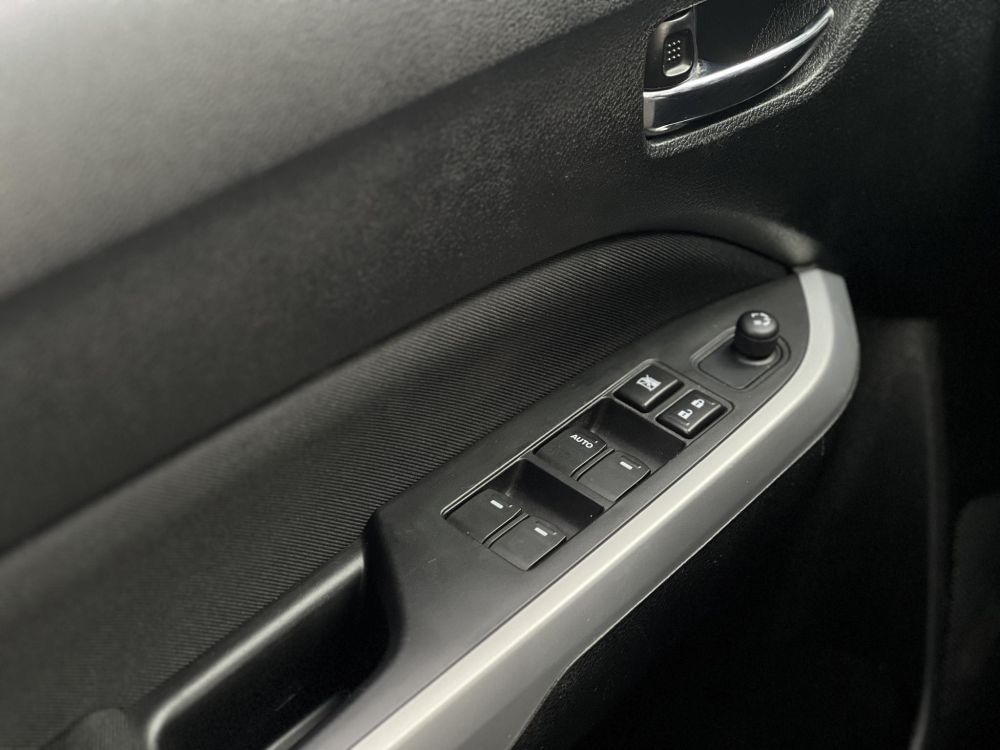 SUZUKI VITARA 1.6 GL+ Magyarországi. Gyári fényezés. Carplay. Tolatókamera!