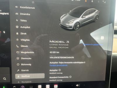 TESLA MODEL 3 Long Range AWD (Automata) 42e km. kifogástalan állapot