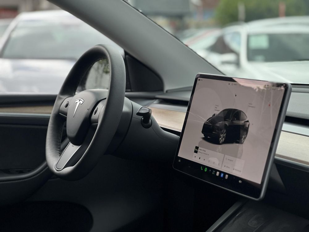 TESLA MODEL Y Long Range AWD (Automata) 94e km. 510km hatótáv. RYZEN proci. 2031-ig garancia!