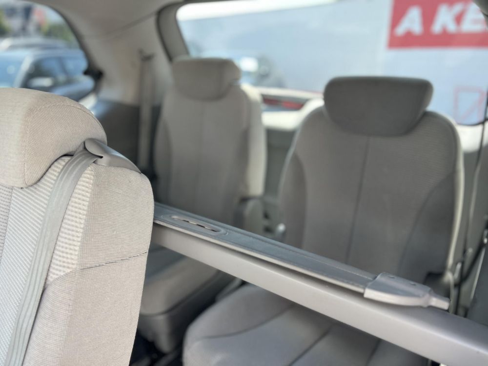 KIA CARNIVAL 2.9 CRDi EX (7 személyes ) klíma. tempomat. tolatókamera. tolatóradar. vonóhorog!