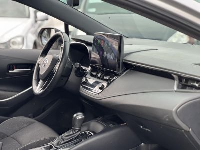 TOYOTA COROLLA Touring Sports 1.8 Hybrid Comfort Business e-CVT 108e km. M.o.-i. 1.tul. sérülésmentes. dokumentált előélet!