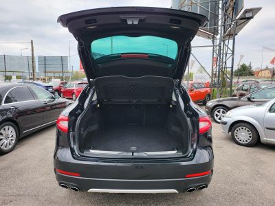 MASERATI LEVANTE 3.0 D V6 (Automata) LED Panorámatető Harman/Kardon Memória Ülésfűtés/hűtés 360kamera