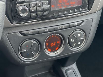 CITROEN C-ELYSEE C-Elysée 1.2 VTi PureTech Sélection 124e km. Magyarországi. Új kuplung. Vezérlés cserélve!