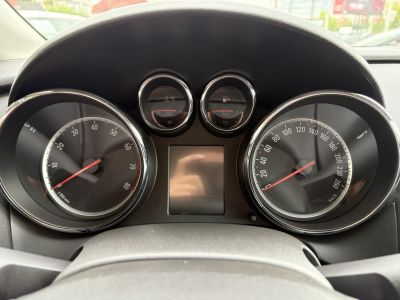 OPEL ASTRA J 1.4 T Selection M.o.-i. Klíma Tempomat Bluetooth