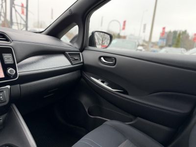 NISSAN LEAF N-Connecta e+ 62kWh (Automata) 96% akku 9e km 360 kamera ProPilot 4x ülésfűtés