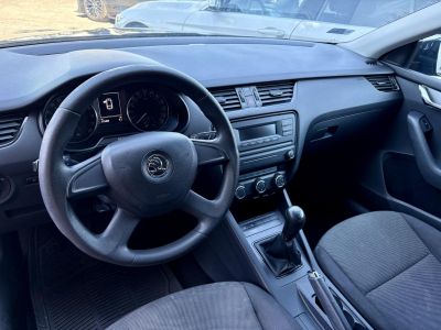 SKODA OCTAVIA Combi 1.6 CR TDI Ambition M.o.-i. Klíma Tempomat Bluetooth!Start-Stop rendszer!4-5L/100km