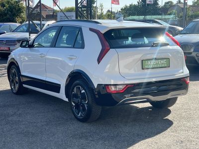 KIA NIRO e-Niro 64kWh Gold Carplay. Tolatókamera. Virtual cockpit. Végig márkaszervizelt!
