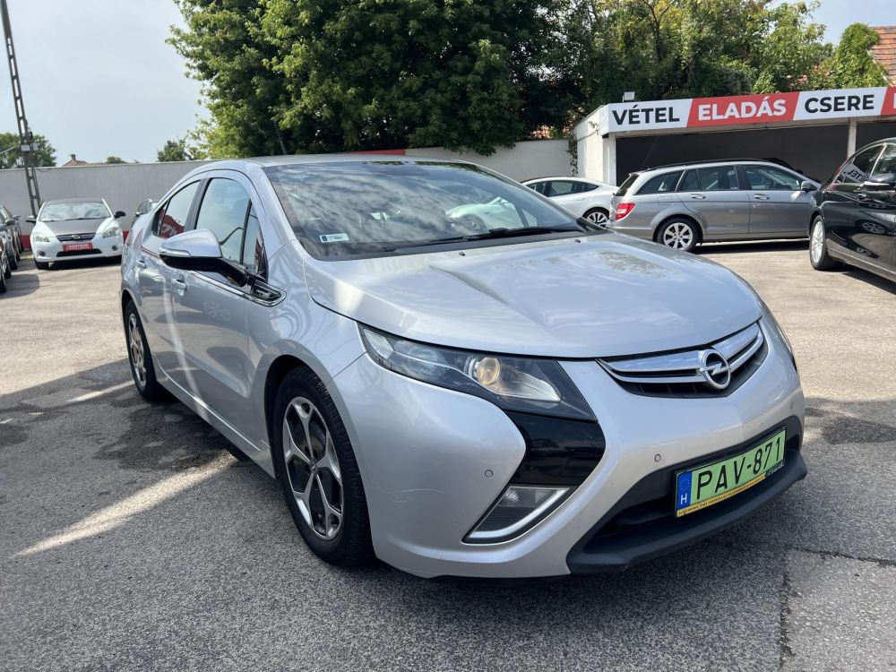 OPEL AMPERA