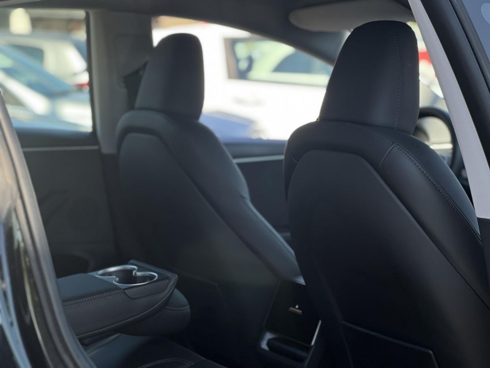 TESLA MODEL 3 Long Range AWD (Automata) HIGHLAND 130e km. AMD Ryzen. hőszivattyú. akár 600km hatótáv!