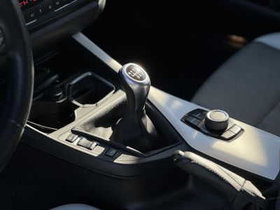 BMW 116i Magyarország 129e km Vezérlés+csapágysor cserélve!