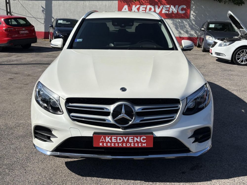 MERCEDES-BENZ GLC 220 d 4Matic 9G-TRONIC AMG csomag. LED Távtartó Head-Up Navi 360 kamera Bluetooth Megkímélt!