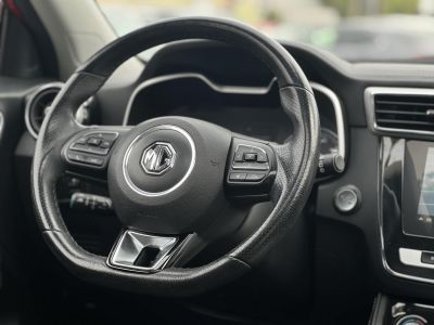 MG ZS EV Luxury. 68e km. végig vezetett márkaszerviz. Carplay. panorámatető
