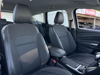 FORD KUGA 2.0 TDCi Titanium Technology AWD Magyarországi Gyári fényezés Carplay Szervízelt Vonógorog!