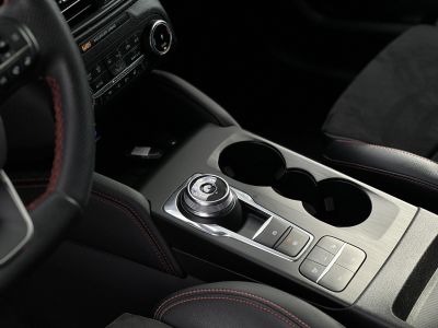 FORD KUGA 2.5 PHEV ST-Line X Graphite Tech Edition CVT