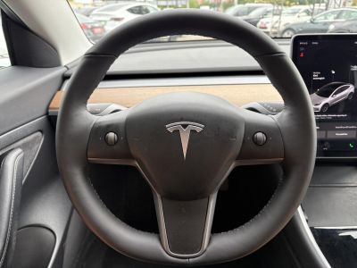 TESLA MODEL 3 Standard Range Plus Aut 78e km. garanciális. GYÖNYÖRŰ állapot!