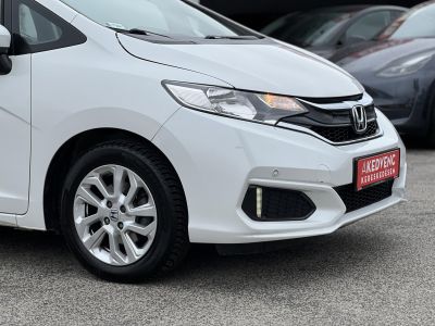 HONDA JAZZ 1.3 Trend Magyarországi. Márkaszervizelt. Tolatókamera!