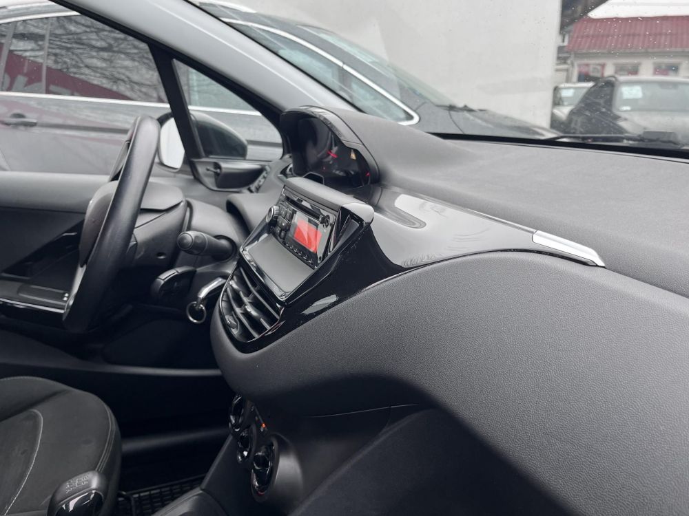 PEUGEOT 208 1.0 VTi PureTech Access Teljesen leszervizelve!