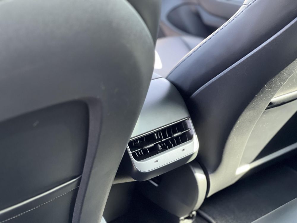 TESLA MODEL 3 Long Range AWD (Automata) 54e km. mátrix LED. hőszivattyú. premium hifi. gyönyörű állapot!