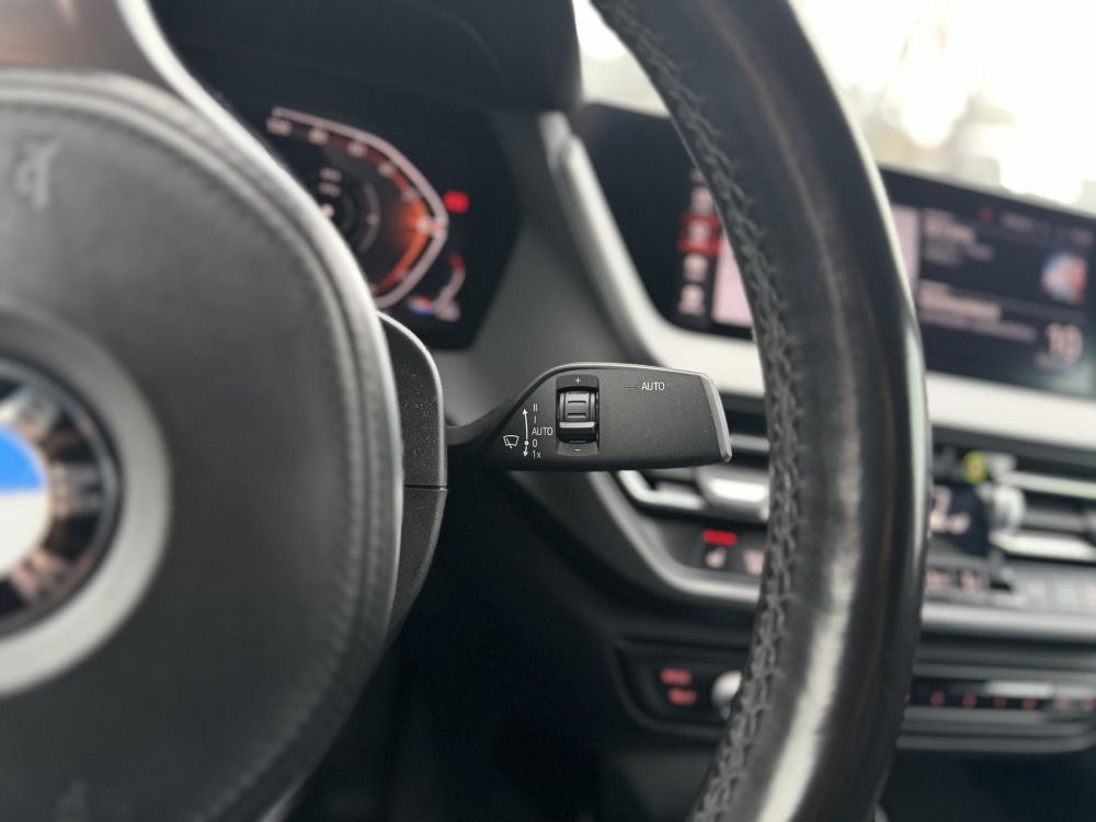 BMW 218d M Sport (Automata)