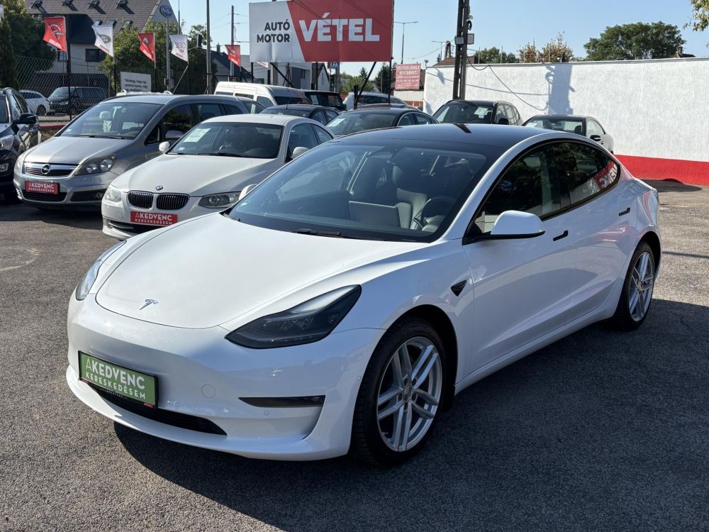 TESLA MODEL 3 Long Range AWD (Automata) mátrix LED. hőszivattyú. garanciális. premium hifi. 500km-es hatótáv!