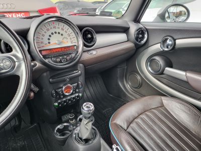 MINI MINI COOPER Cabrio 1.6 Tempomat Ülésfűtés Digitklíma Barna bőr Friss vezérlés!