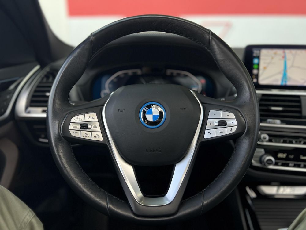 BMW IX3 73,9kWh Konyak bőr. Virtual Cockpit. Panoráma tető. CARPLAY!