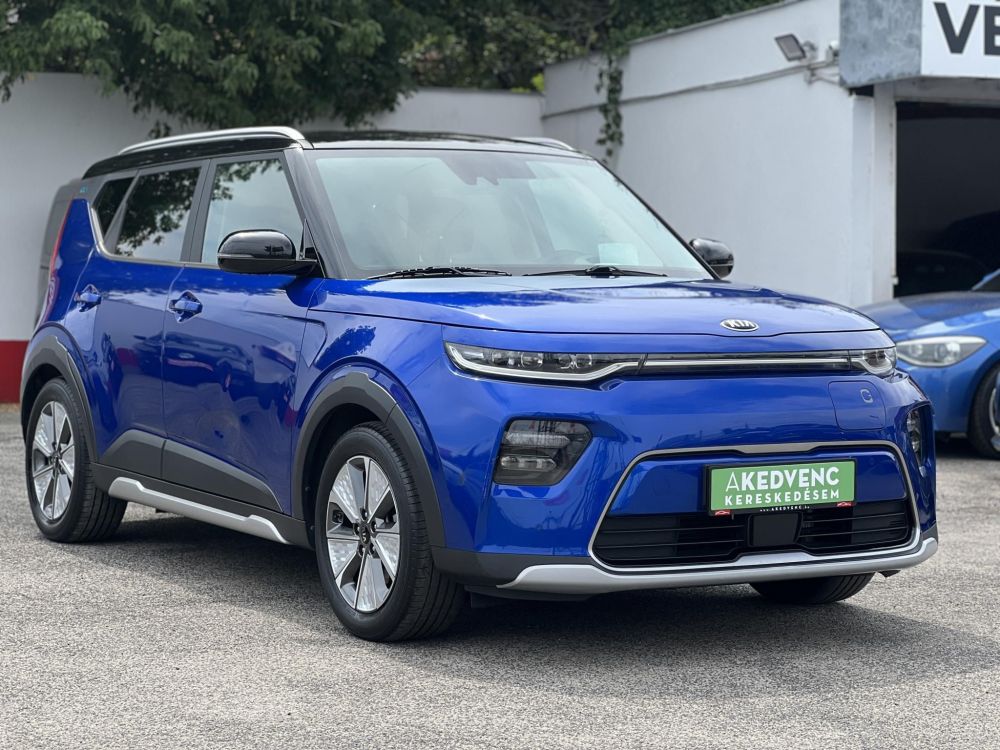 KIA SOUL EV 64kWh Gold 114e km. magas felszereltség. head-up. üléshűtés. carplay. 400+km hatótáv!