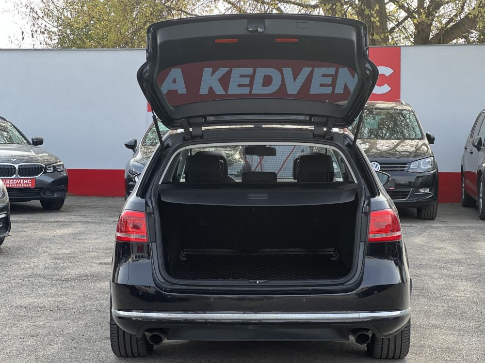 VOLKSWAGEN PASSAT Variant 3.6 V6 Highline 4Motion DSG Xenon Panorámatető Tempomat Ülésfűtés Vonóhorog