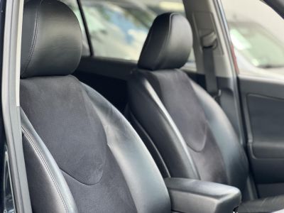 TOYOTA RAV 4 Rav4 2.0 Executive CVT 103e km! 4x4. bőrbelső. külső pótkeréktartó! :)