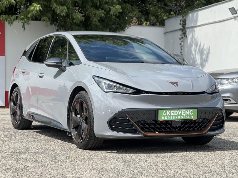 CUPRA BORN eBoost 77 kWh A legjobb konfig. 550km hatótáv. VAPOR GREY!