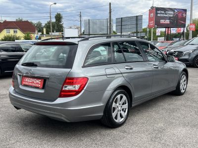 MERCEDES-BENZ C 200 T CDI BlueEFFICIENCY Elegance (Automata) Navigáció Tempomat Ülésfűtés Megkímélt állapot!