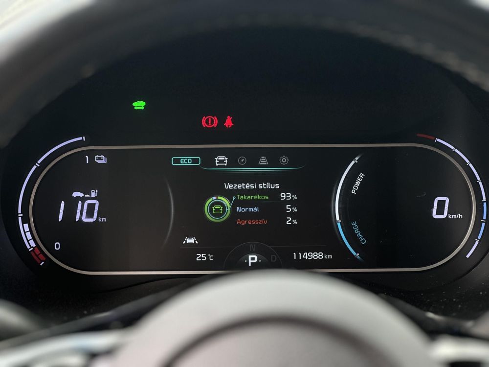 KIA SOUL EV 64kWh Gold 114e km. magas felszereltség. head-up. üléshűtés. carplay. 400+km hatótáv!