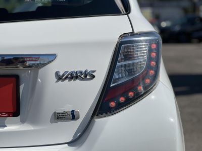 TOYOTA YARIS 1.5 HSD Trend e-CVT 103e km. Márkaszervizelt!
